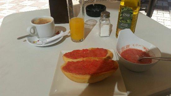 Cybergol Sportbar y Cafetería